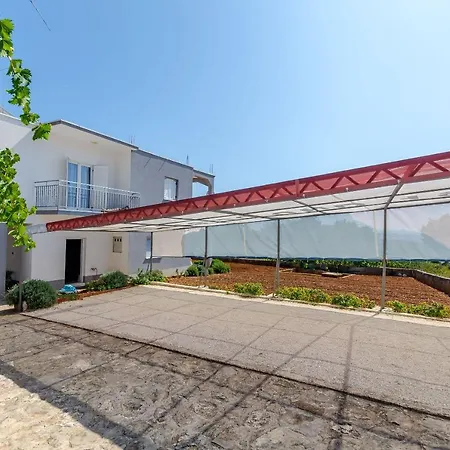 Markovic 아파트 *